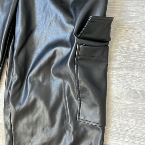 TOPSHOP Black Faux Leather Cargo Joggers | EUC Size 14 - Picture 7 of 13